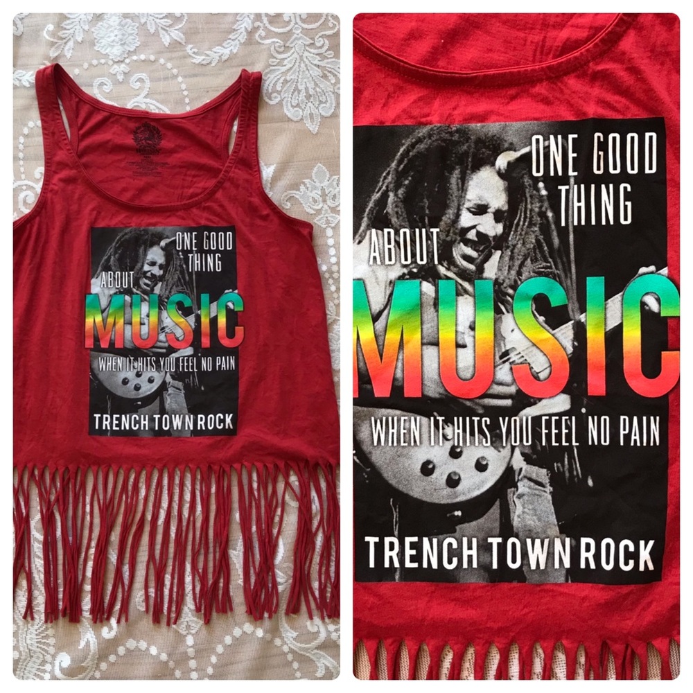 💲🔴BURNIN’ Bob Marley fringe tank top size M